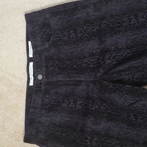 Jones New York Jeans LExington Straight Black size 16 women's pants with animal